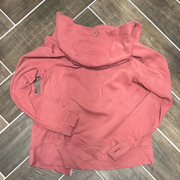 Lululemon Pink Hooded Scuba Jacket - Picture 4 of 4